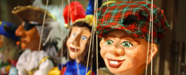 marionnettes traditionnelles vs modernes differences